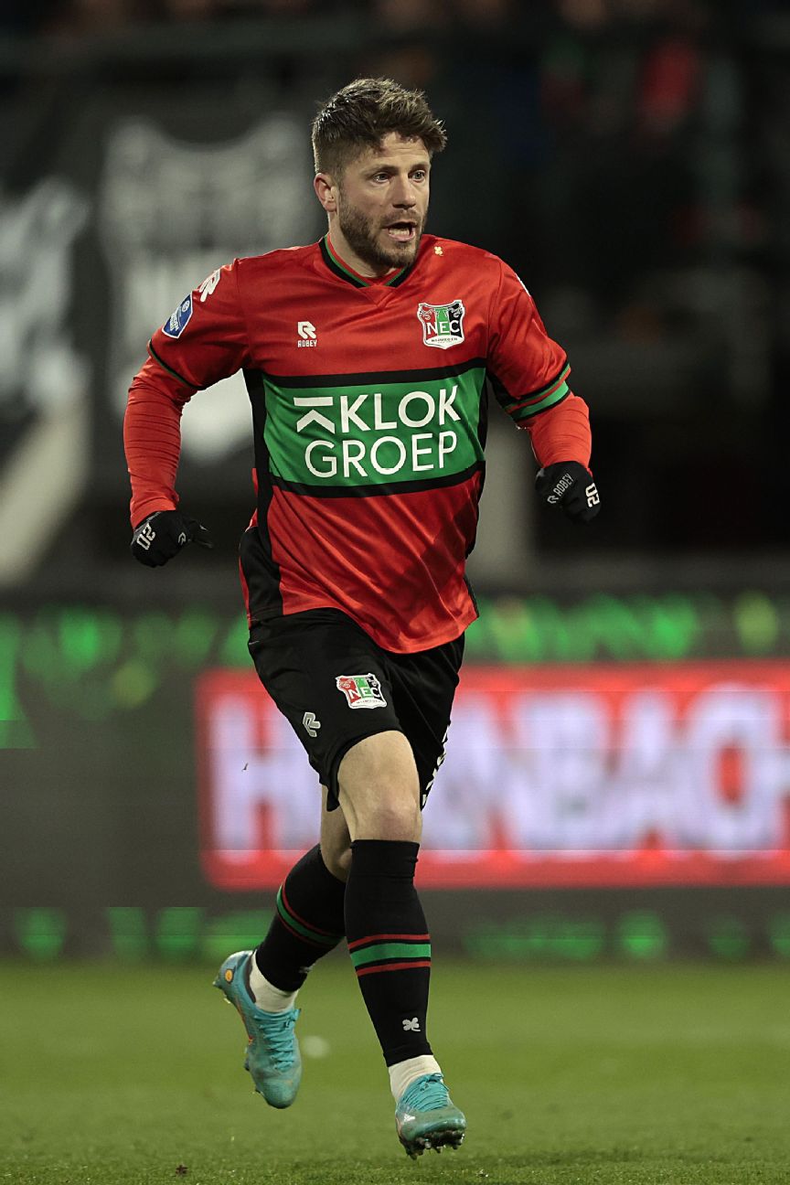 奈梅亨老将舍内：我将在本轮荷甲结束后退役，很期待人生的新篇章