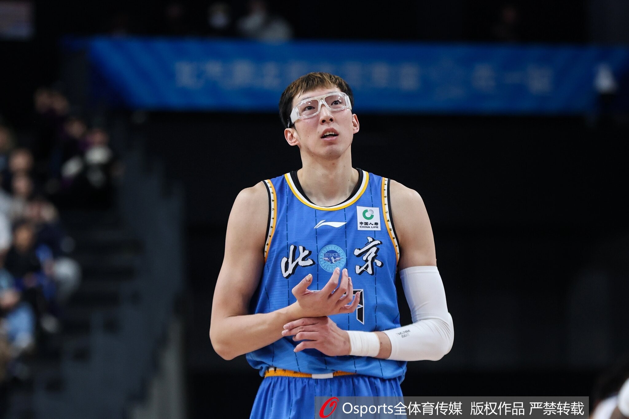 星空体育app下载-媒体人：北京要想办法给周琦减负 毕竟赛季还很漫长 大家都很疲惫